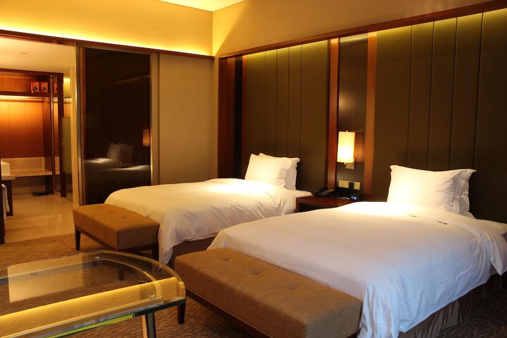 Hilton Nanjing Riverside מראה חיצוני תמונה