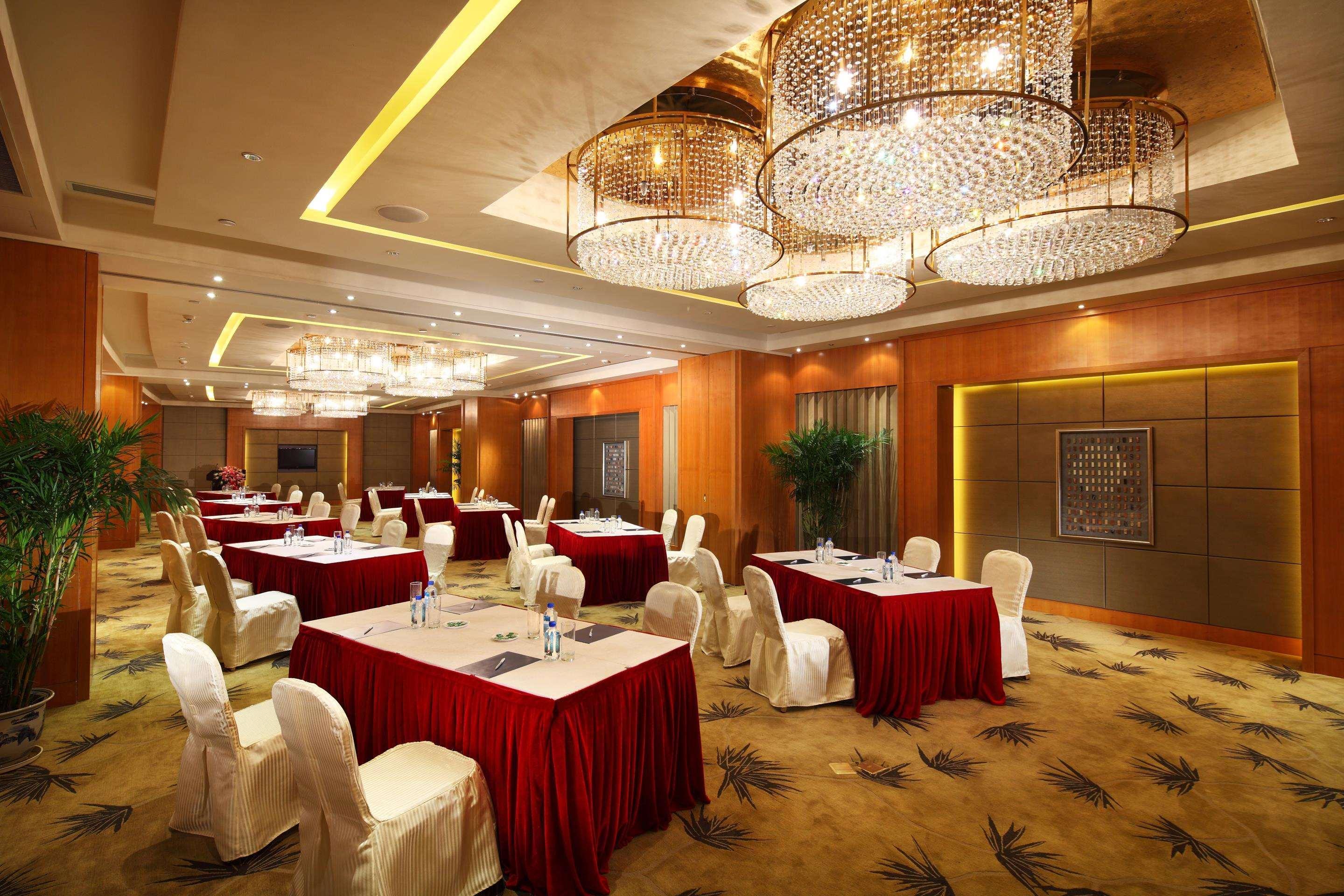 Hilton Nanjing Riverside מראה חיצוני תמונה
